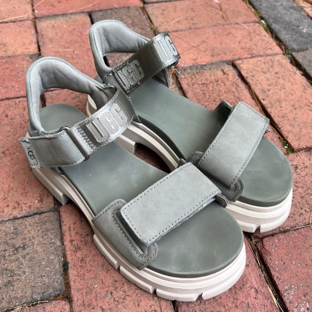 UGG Women's Ankle Sandals in Moss Green